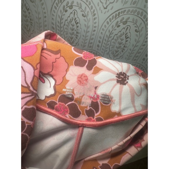 Aerie OFFLINE Floral Bike Shorts Brown Pink White Retro Yoga Athletic S - Picture 6 of 11
